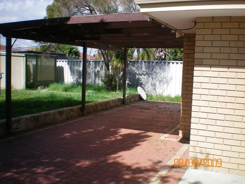 7 Auld Court, Waikiki WA 6169