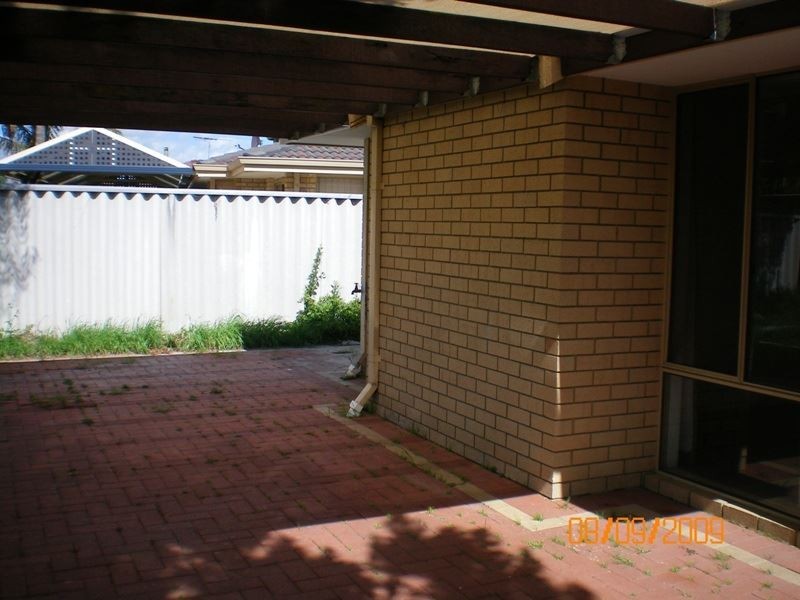 7 Auld Court, Waikiki WA 6169