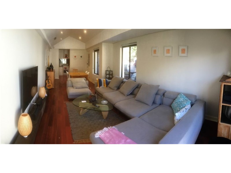 1/20 Preston Point Road, Fremantle WA 6160