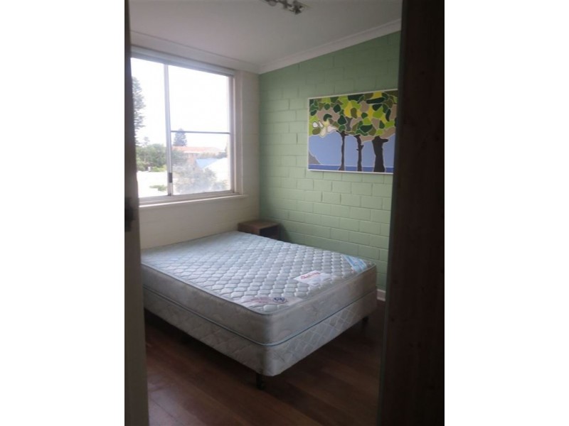 4/166 Arcadia Drive, Shoalwater WA 6169