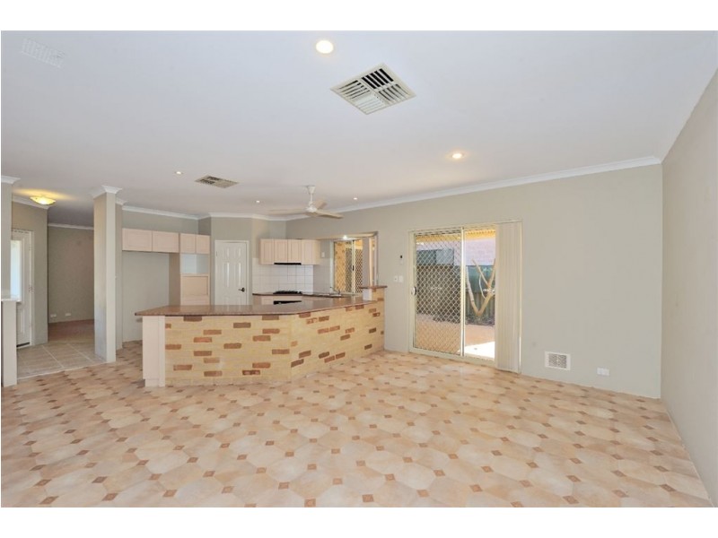 2B Fifth Avenue, Shoalwater WA 6169