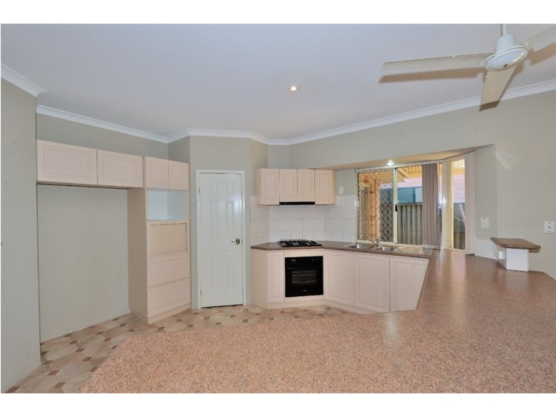 2B Fifth Avenue, Shoalwater WA 6169