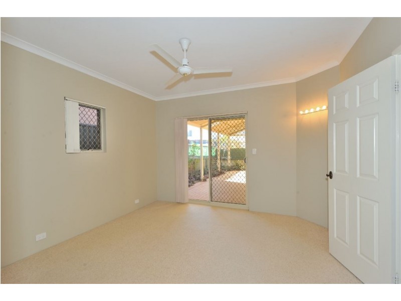 2B Fifth Avenue, Shoalwater WA 6169