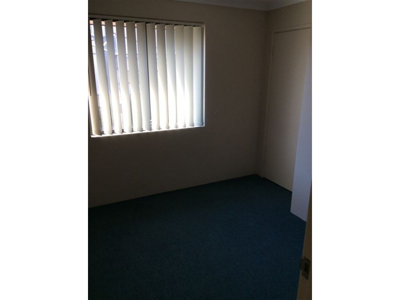 10 Berry Way, Bertram WA 6167