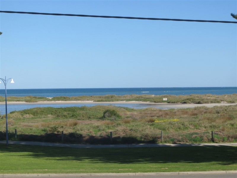 254 Safety Bay Road, Safety Bay WA 6169