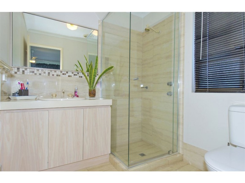 31 Sunningdale Circle, Cooloongup WA 6168