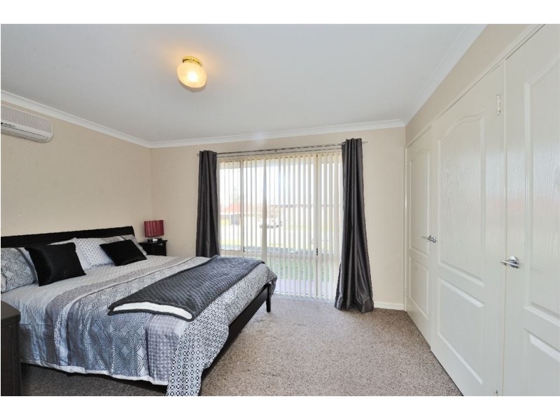 4 Otway Place, Shoalwater WA 6169