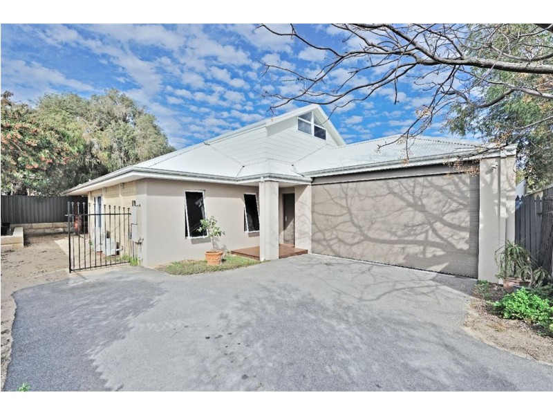 16A McKenzie Road, Shoalwater WA 6169