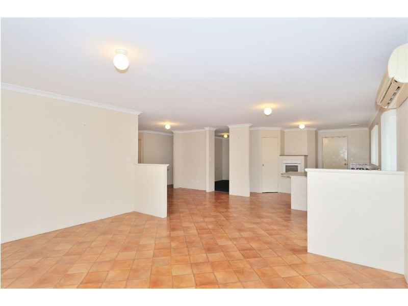 10 Berry Way, Bertram WA 6167