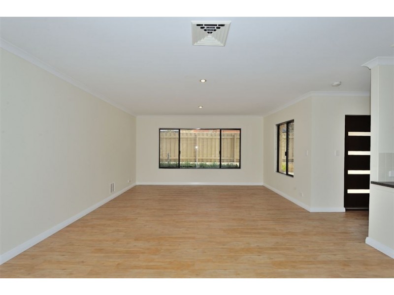 3/12 Fraser Street, Rockingham WA 6168