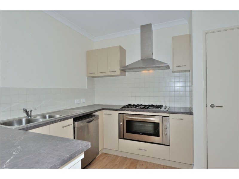 3/12 Fraser Street, Rockingham WA 6168