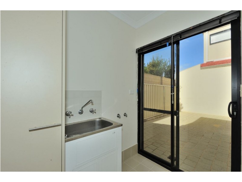 3/12 Fraser Street, Rockingham WA 6168