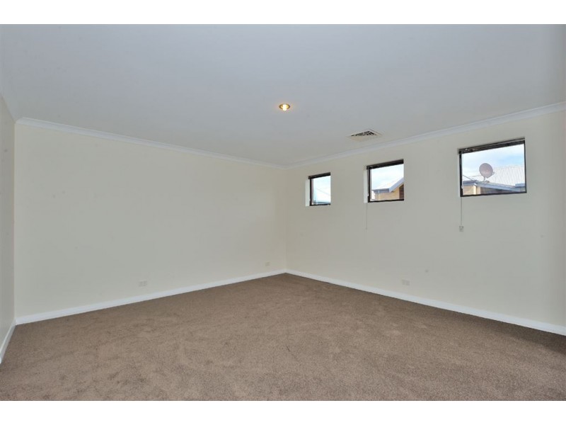 3/12 Fraser Street, Rockingham WA 6168