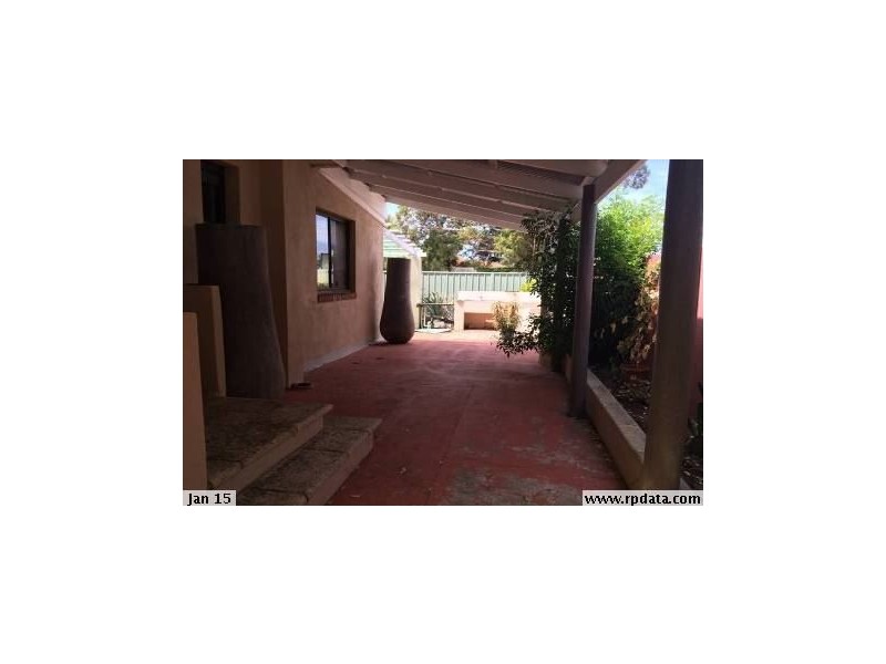 a/32 Gloucester Avenue, Shoalwater WA 6169