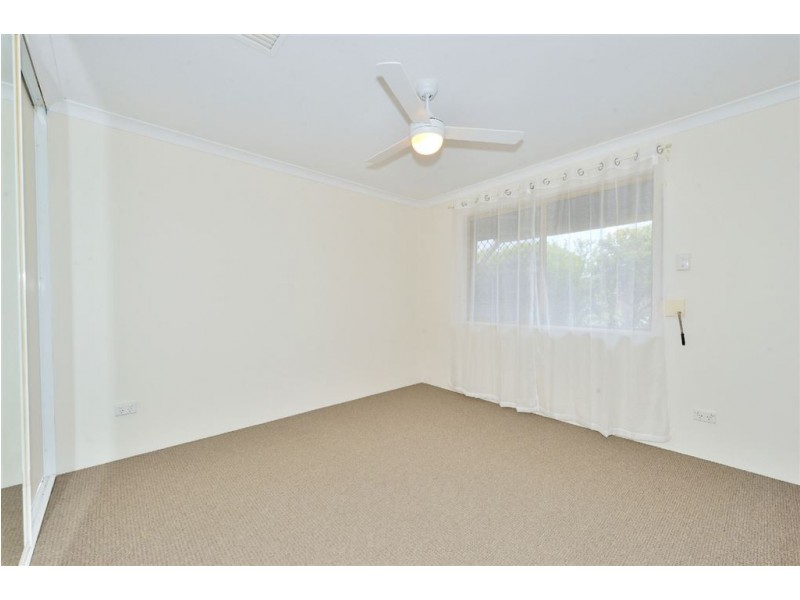 4/27 Goongarrie Drive, Cooloongup WA 6168
