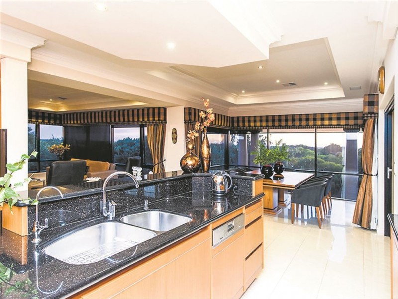 21 Monte Carlo Heights, Port Kennedy WA 6172