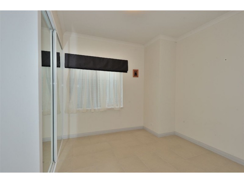3/7 Railway Terrace, Rockingham WA 6168