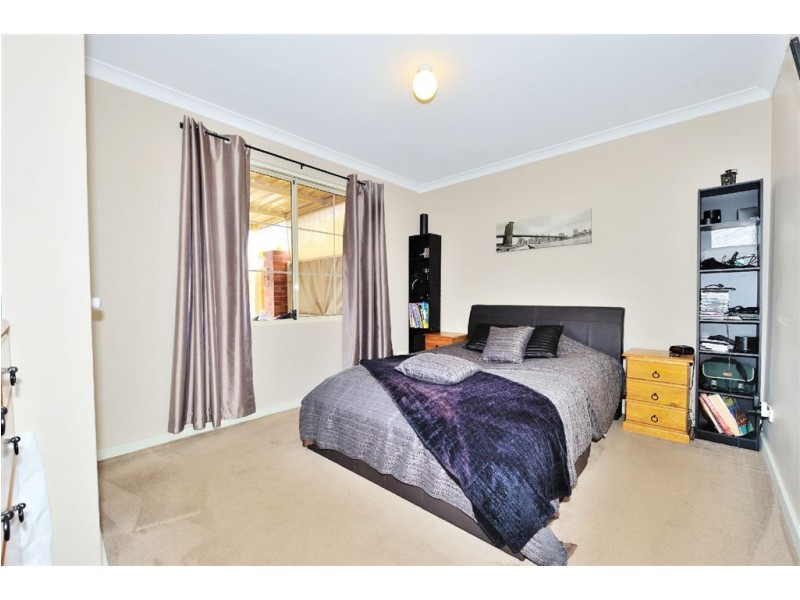 1/116 Lewington Street, Rockingham WA 6168