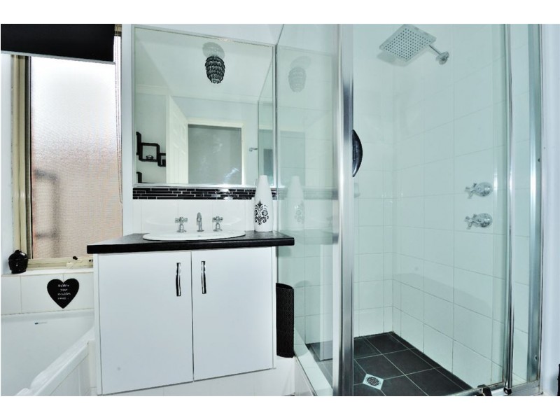 1/116 Lewington Street, Rockingham WA 6168