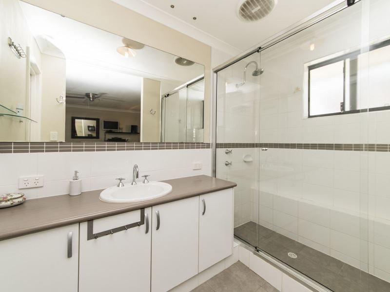 40 Bell Street, Rockingham WA 6168