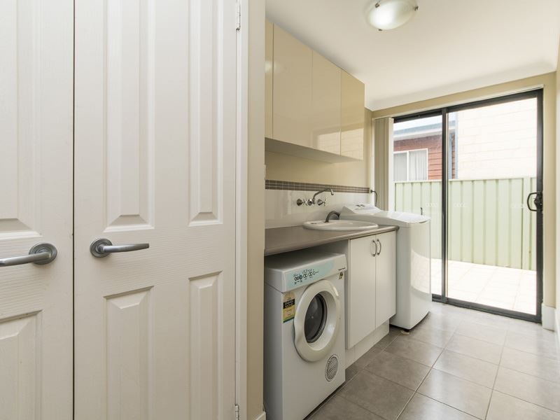 40 Bell Street, Rockingham WA 6168