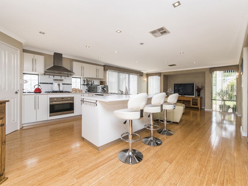 40 Bell Street, Rockingham WA 6168