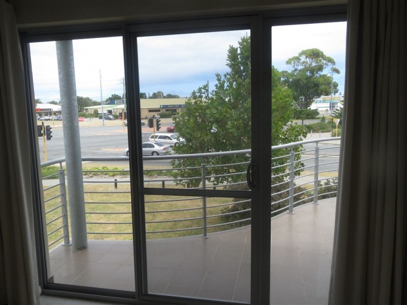 3/22 Roscoe Turn, Rockingham WA 6168