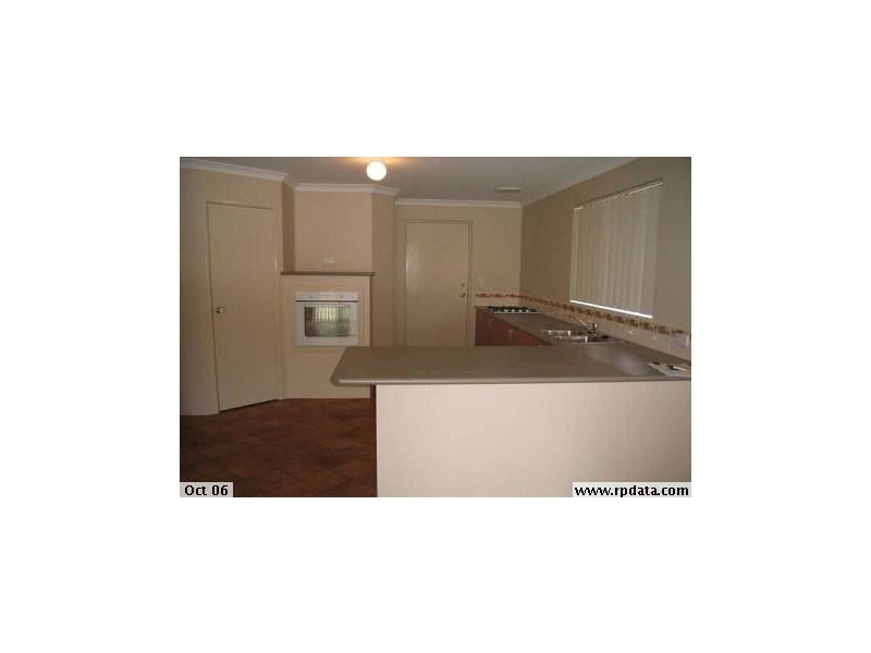 10 Berry Way, Bertram WA 6167