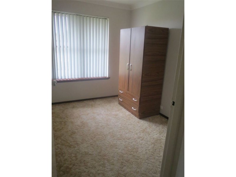 30 Waikiki Road, Safety Bay WA 6169