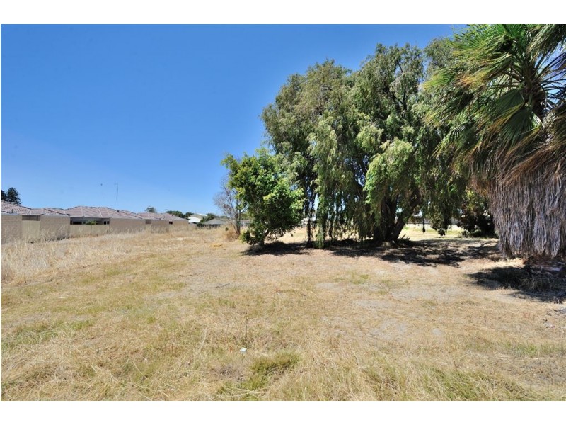 12 & 12A Vaux Street, Rockingham WA 6168