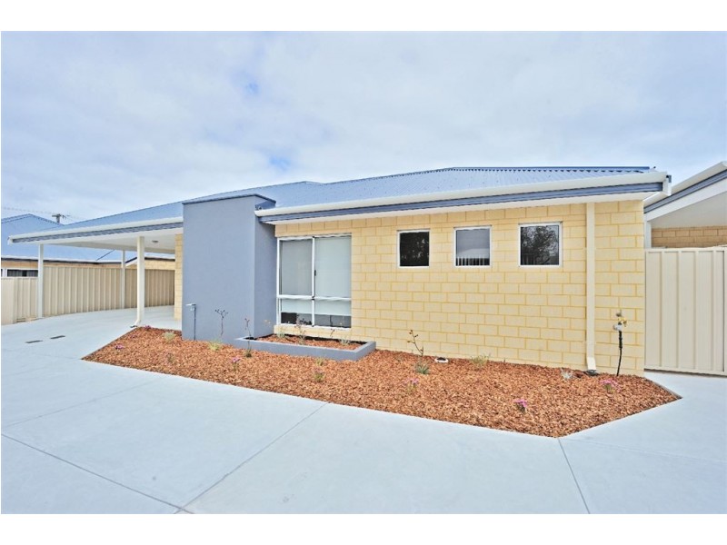 2/76 Lewington Street, Rockingham WA 6168