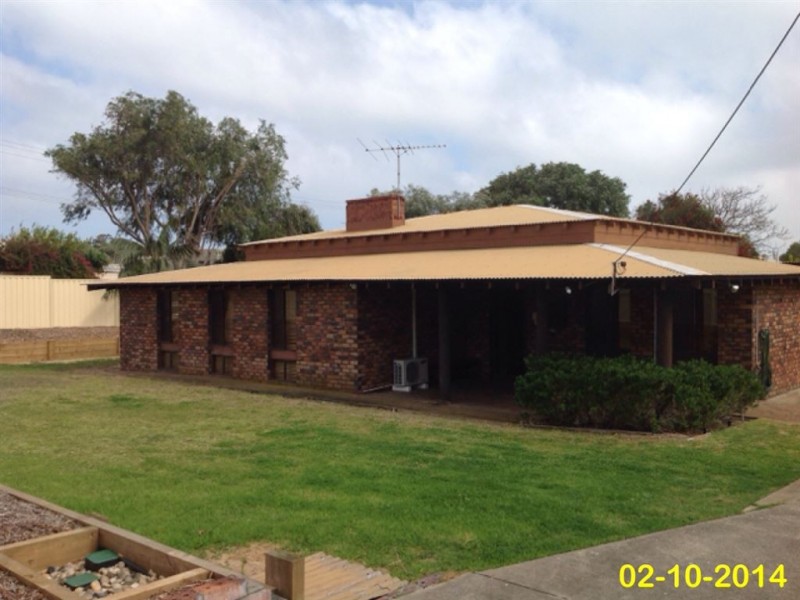 38 Penguin Road, Shoalwater WA 6169