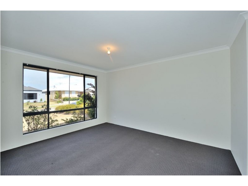 16 Remembrance Drive, Baldivis WA 6171