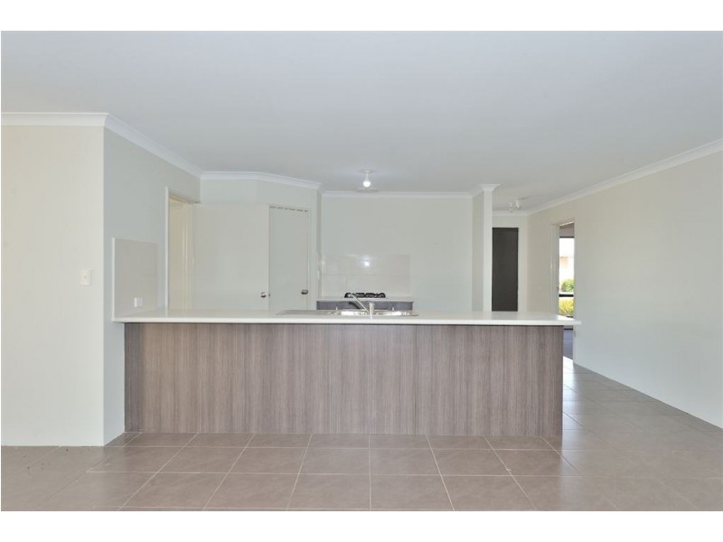 16 Remembrance Drive, Baldivis WA 6171