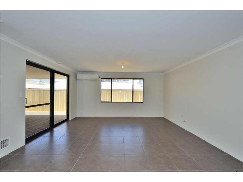 16 Remembrance Drive, Baldivis WA 6171