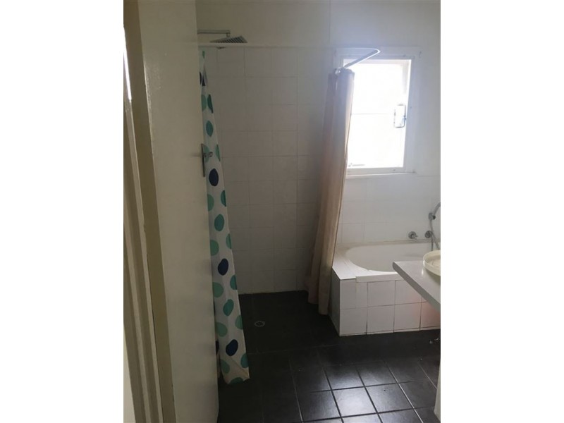 a/34 Gloucester Avenue, Shoalwater WA 6169