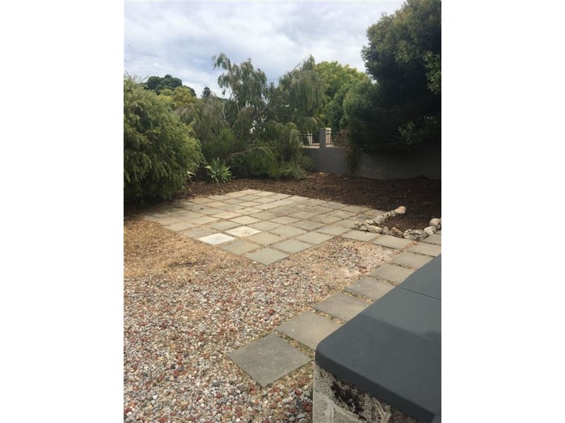 a/34 Gloucester Avenue, Shoalwater WA 6169