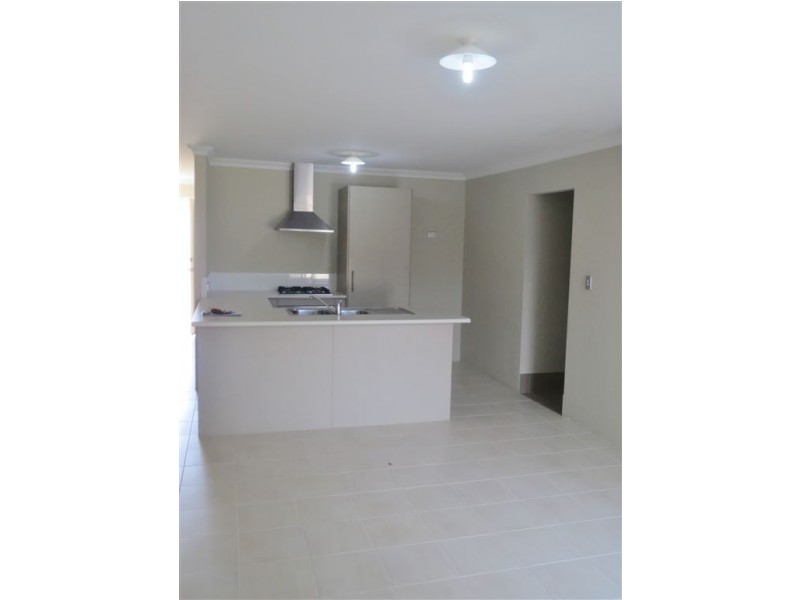 2/49 Mallard Way, Baldivis WA 6171