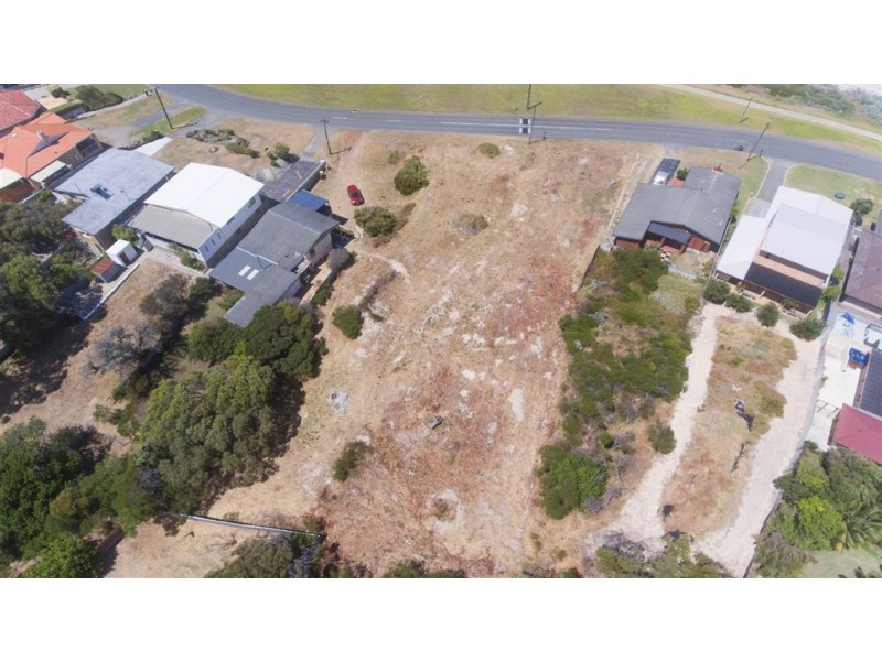 68A Warnbro Beach Road, Waikiki WA 6169