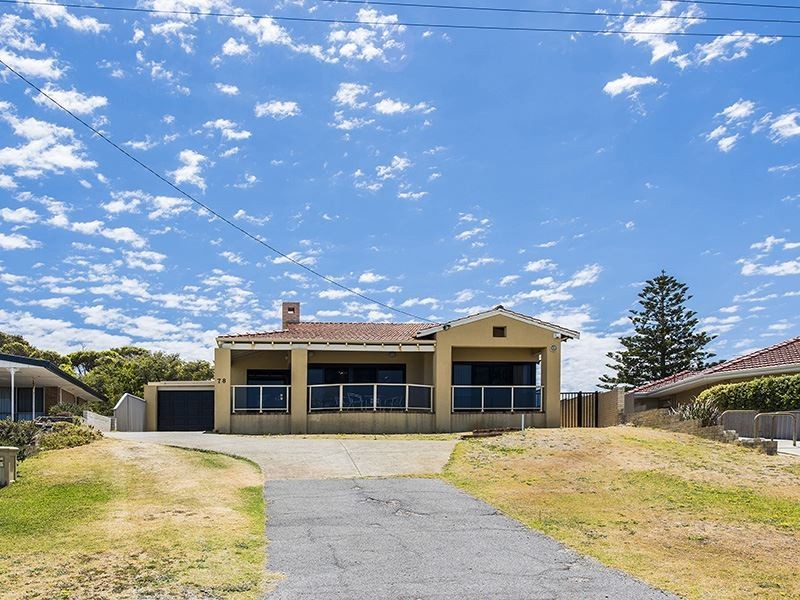 78 Warnbro Beach Road, Waikiki WA 6169