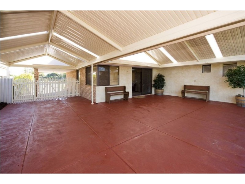 46 Tangadee Road, Golden Bay WA 6174