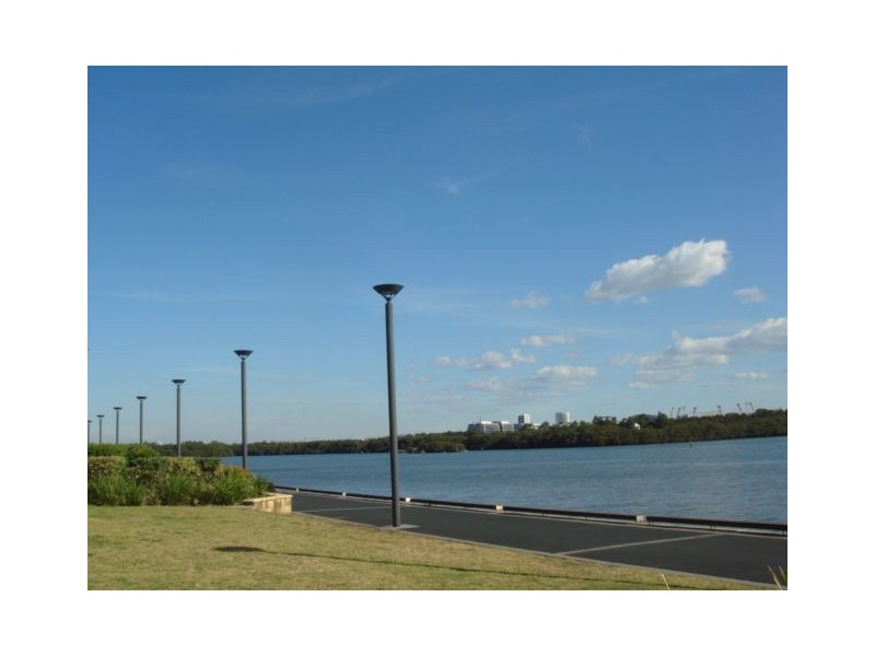 42 Shoreline, Rhodes NSW 2138