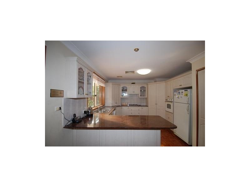 7 Chesterfield Rd, Epping NSW 2121