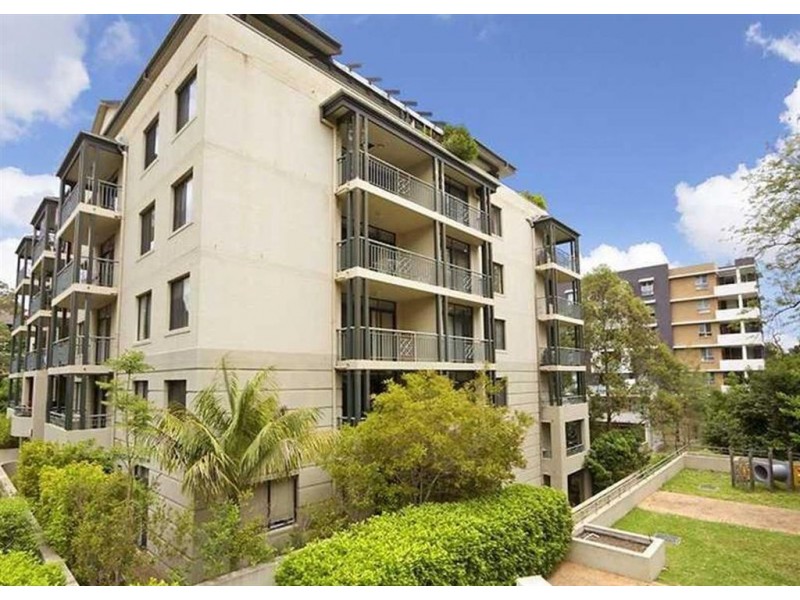10 Freeman Road *** SOLD in 7 Days !! ***, Chatswood NSW 2067