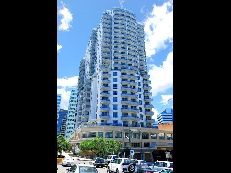 8/1 Katherine st, Chatswood NSW 2067