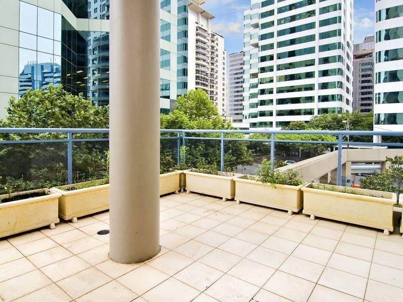 8/1 Katherine st, Chatswood NSW 2067