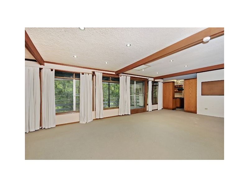 85 Campbell Dr, Wahroonga NSW 2076