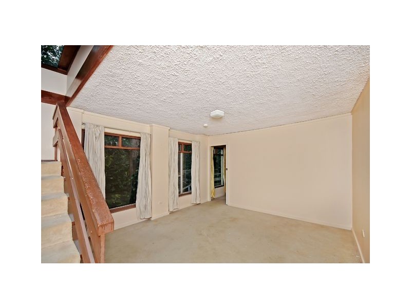 85 Campbell Dr, Wahroonga NSW 2076