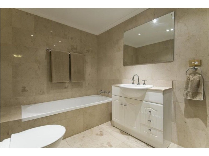 . Bertram, Chatswood NSW 2067