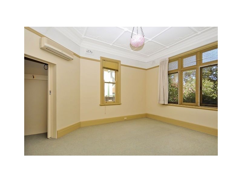 3 Crick st, Chatswood NSW 2067